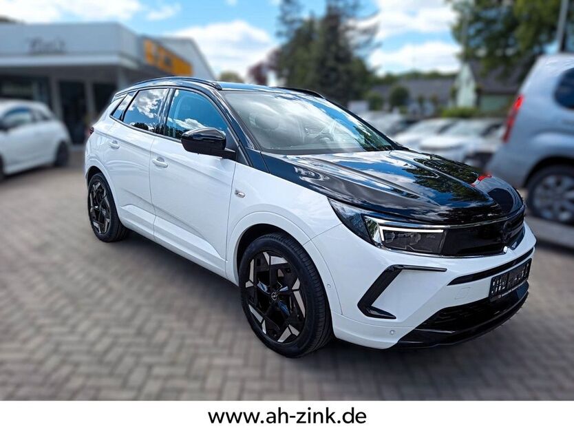 Opel Grandland (X) 28.947 km 30.700 € Rudolstadt 07407
