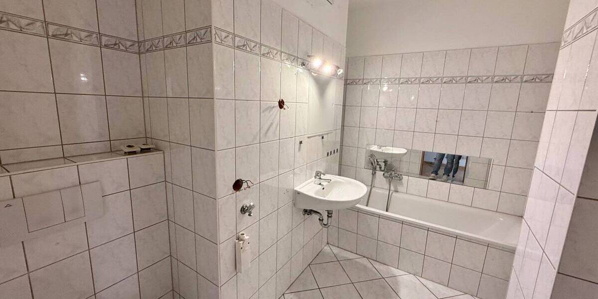 Etagenwohnung Erfurt Johannesvorstadt - 3 Zimmer, 72 m&sup2;, 140.000&euro; | Angebot:26858842