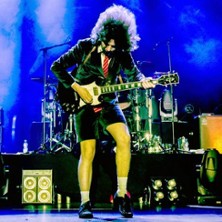 Nick Young - AC/DC Master Band: AC/DC Tribute Show