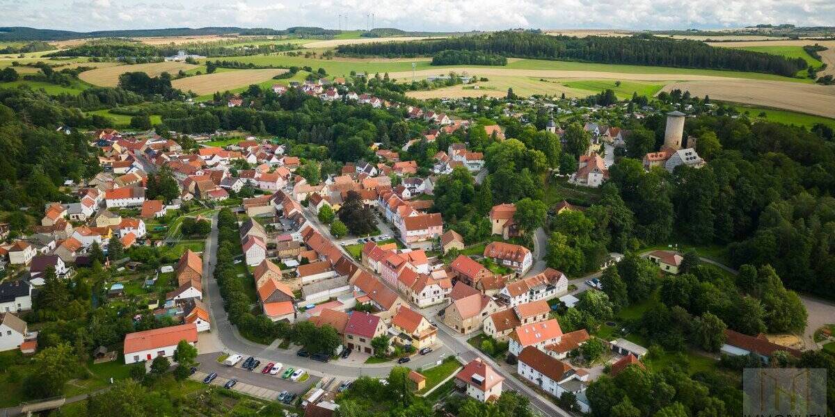 Einfamilienhaus Bad Berka Tannroda - 3 Zimmer, 126 m&sup2;, 310.000&euro; | Angebot:25666621