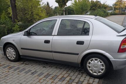 Opel Astra 160.000 km 777 € Erfurt 99097