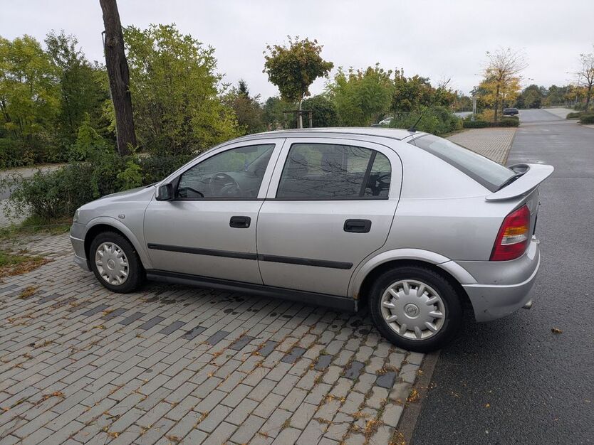 Opel Astra 160.000 km 777 € Erfurt 99097