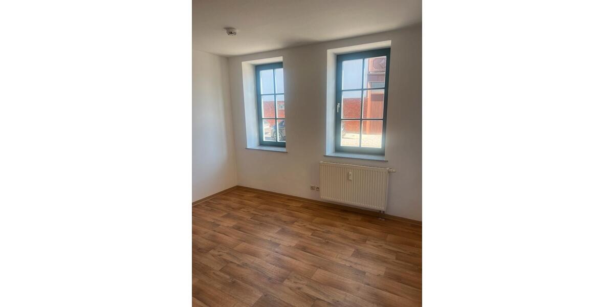 Erdgeschoßwohnung Elxleben - 3 Zimmer, 72 m&sup2;, 900&euro; | Angebot:25325663