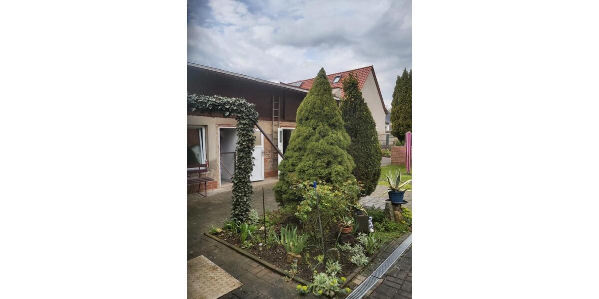 Mehrfamilienhaus, Wohnhaus Erfurt Stotternheim - 12 Zimmer, 240 m&sup2;, 225.000&euro; | Angebot:26794765