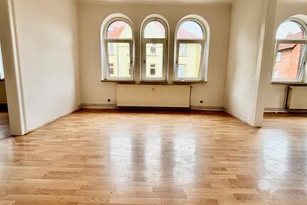 Schöne 3 Raum Wohnung
