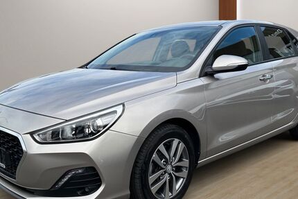Hyundai i30 81.200 km 14.990 € Schwabhausen 99869