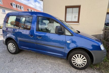 VW Caddy 212.000 km 4.000 &euro; Weimar 99427