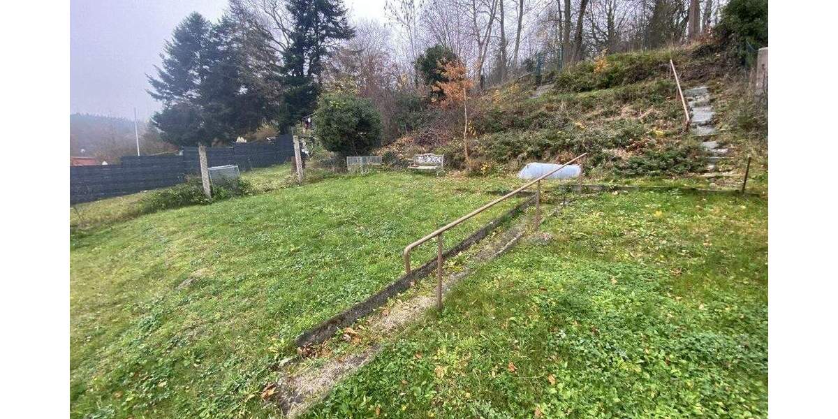 Doppelhaushälfte Ohrdruf - 4 Zimmer, 95 m&sup2;, 115.000&euro; | Angebot:25772408