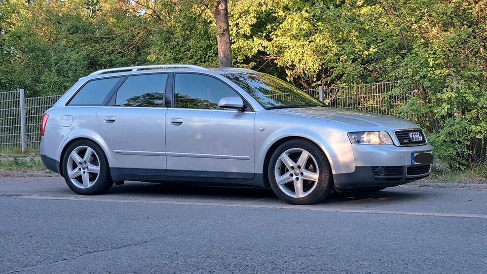 Audi A4 256.000 km 3.000 € Weimar 99423