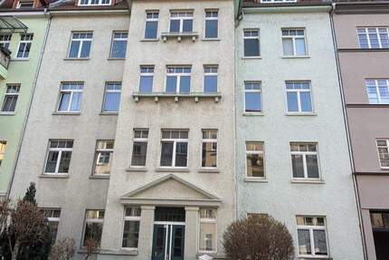 Wohnung Erfurt Krämpfervorstadt - 4 Zimmer, 89 m&sup2;, 667&euro; | Angebot:25631766