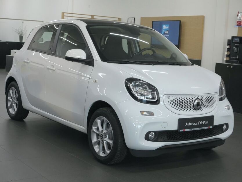 Smart ForFour 48.141 km 11.590 € Arnstadt 99310