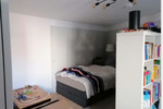 Helle 3-Zimmer-DG-Wohnung in zentraler Lage ! Großer Balkon ! Aufzug !