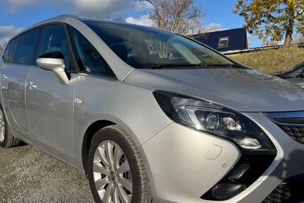Opel Zafira 232.455 km 6.650 € Weimar 99423