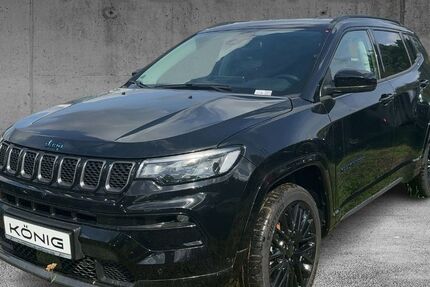 Jeep Compass 13.049 km 29.777 € Erfurt 99091