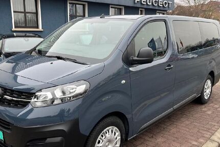 Opel Vivaro 57.800 km 26.480 € Bad Langensalza 99947