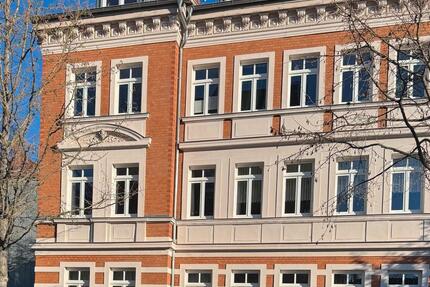 Wohnung 3 ZKB im Dachgeschoss Top Lage 3 zimmer