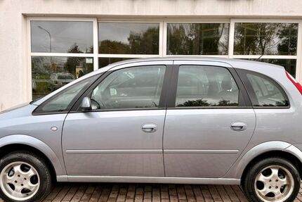 Opel Meriva 133.540 km 799 € Sömmerda 99610