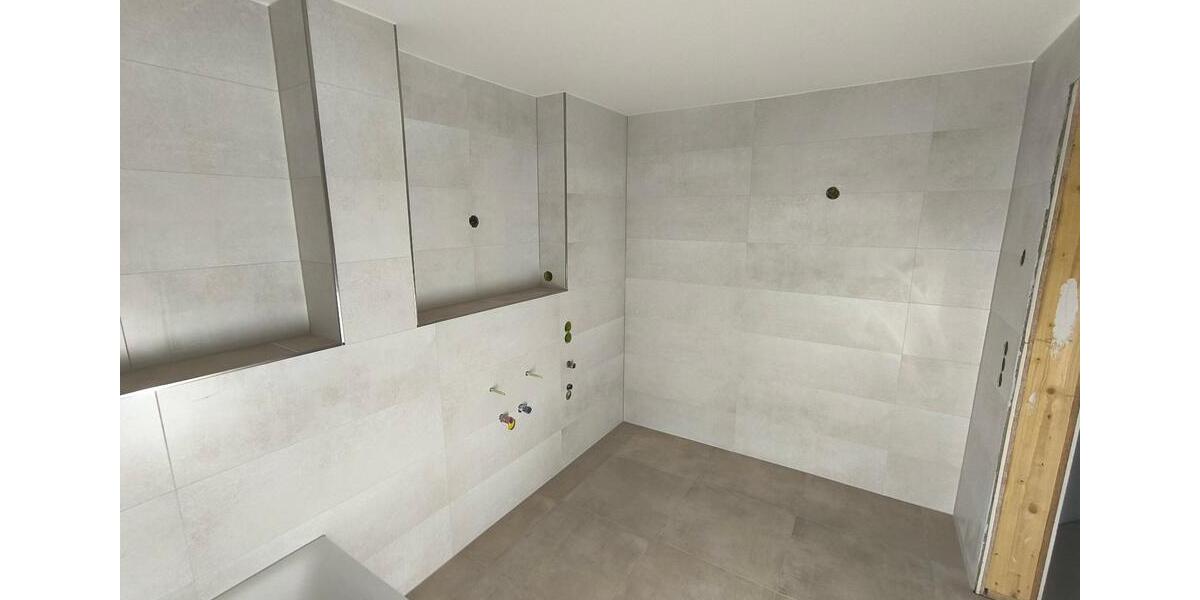 Reihenhaus Arnstadt - 6 Zimmer, 175 m&sup2;, 1.500&euro; | Angebot:27624846