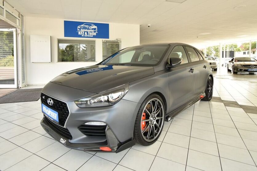 i30