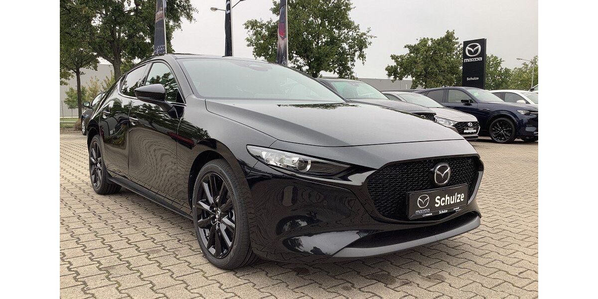 Mazda 3 3.389 km 25.940 &euro; Arnstadt 99310