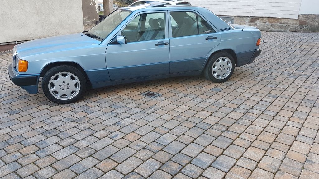 Mercedes-Benz 190 238.000 km 10.500 &euro; Geratal OT Geraberg 99331