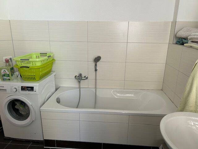 Etagenwohnung Weimar Altstadt - 2 Zimmer, 102 m&sup2;, 1.400&euro; | Angebot:26739890