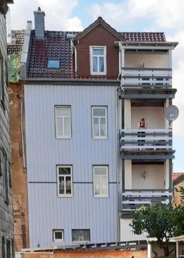 Mehrfamilienhaus, Wohnhaus Gotha - 8 Zimmer, 245 m&sup2;, 200.000&euro; | Angebot:25803484