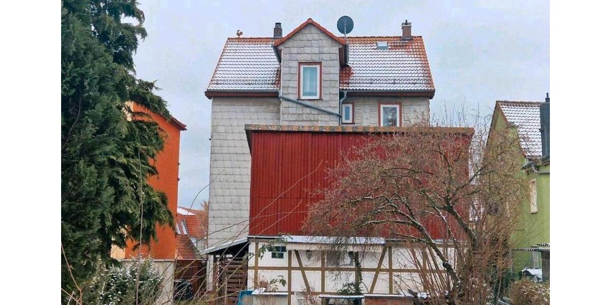 Einfamilienhaus Gotha - 15 Zimmer, 190 m&sup2;, 220.000&euro; | Angebot:26086705