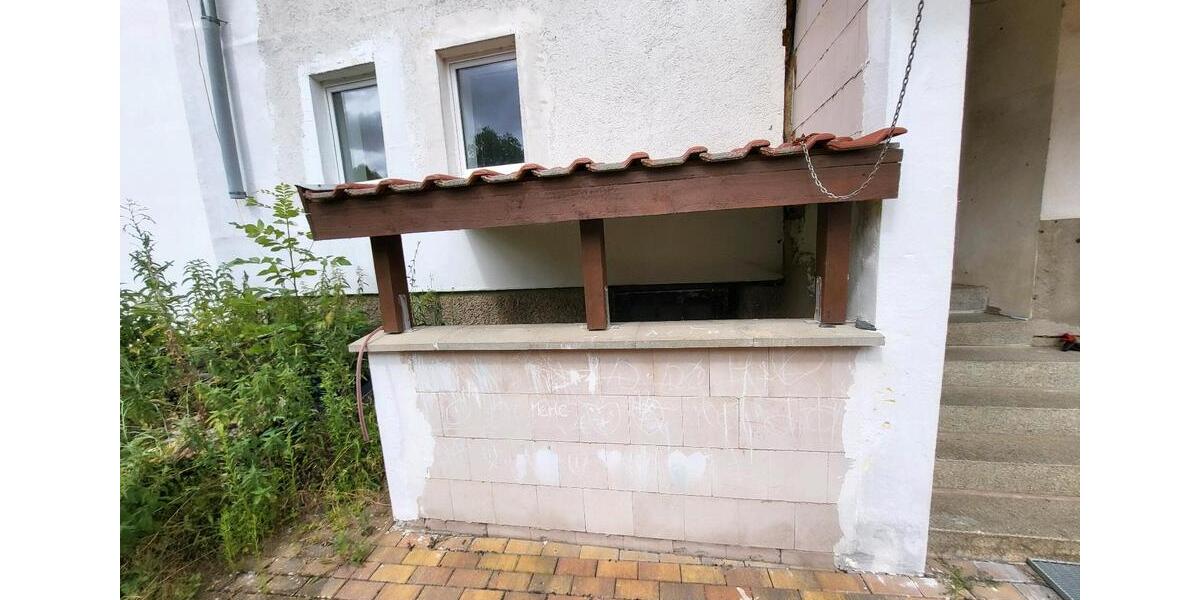 Einfamilienhaus Greußen - 4 Zimmer, 120 m&sup2;, 160.000&euro; | Angebot:27018010