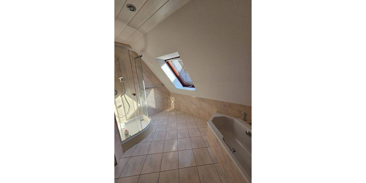 Etagenwohnung Erfurt Altstadt - 2 Zimmer, 128 m&sup2;, 1.190&euro; | Angebot:26787966