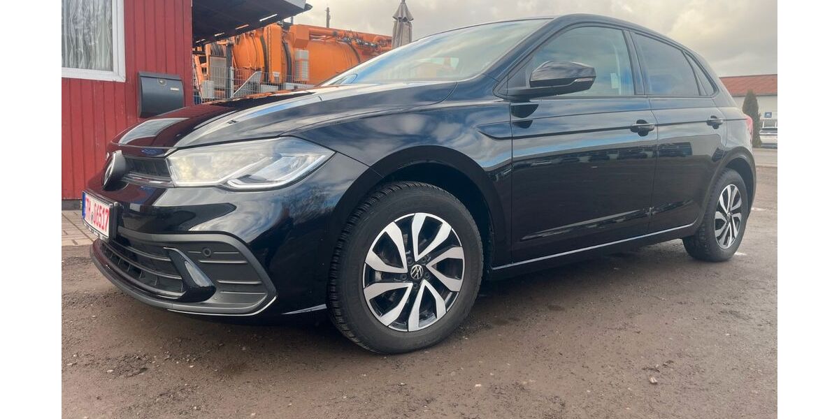 VW Polo 8.396 km 15.990 &euro; Schwabhausen OT b Gotha, Thür 99869