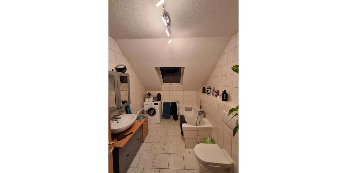 Dachgeschoßwohnung Erfurt Andreasvorstadt - 2 Zimmer, 60 m&sup2;, 660&euro; | Angebot:24997164