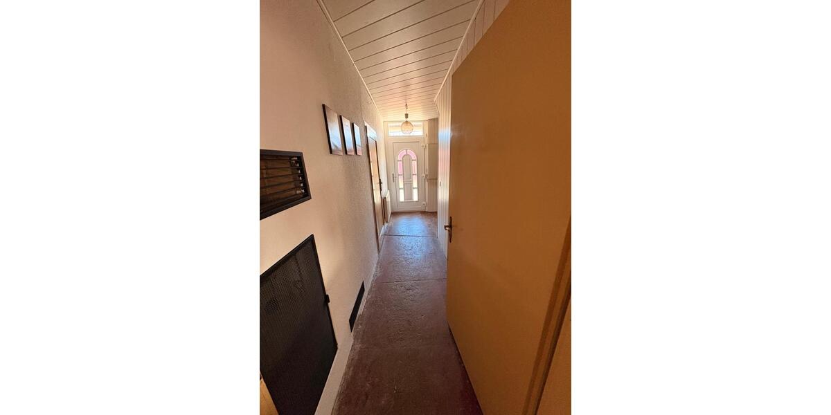 Doppelhaushälfte Kölleda - 5 Zimmer, 102 m&sup2;, 120.000&euro; | Angebot:26119177