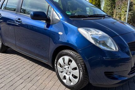 Toyota Yaris 35.000 km 4.000 &euro; Erfurt 99085