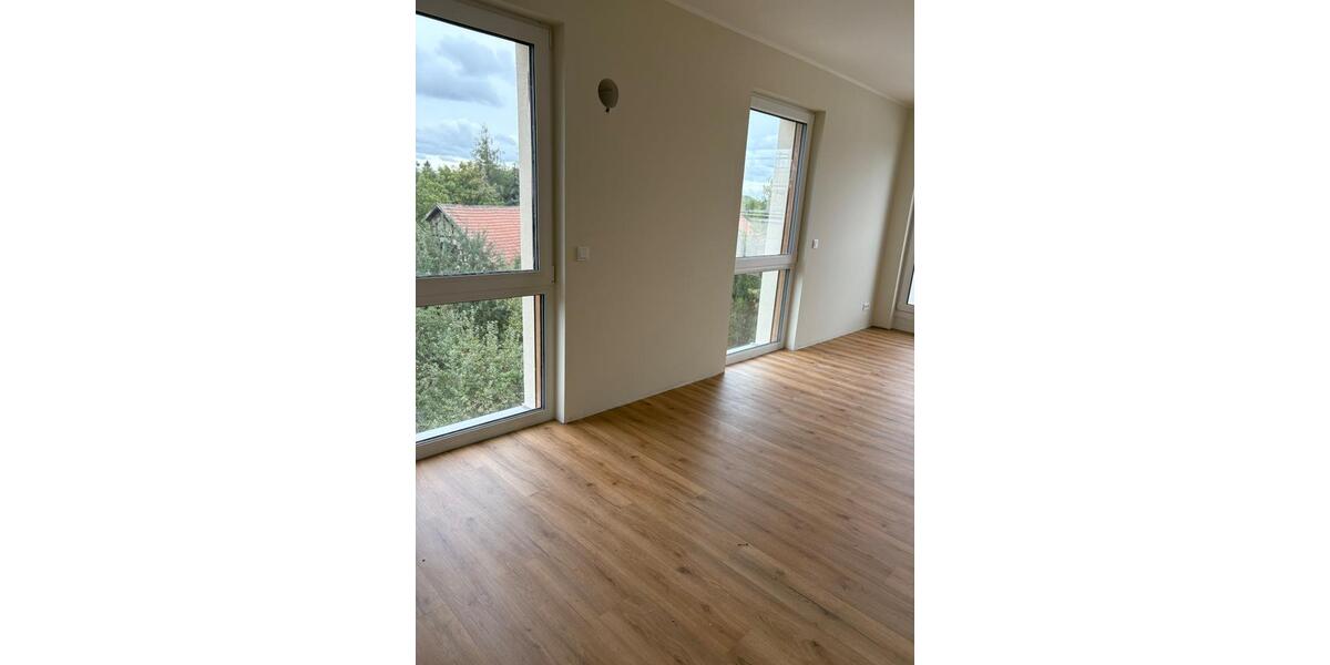Dachgeschoßwohnung Gotha - 5 Zimmer, 138 m&sup2;, 1.935&euro; | Angebot:24700776