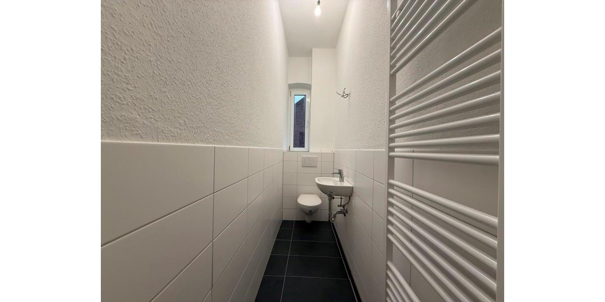 Etagenwohnung Erfurt Johannesplatz - 3 Zimmer, 98 m&sup2;, 928&euro; | Angebot:23790000
