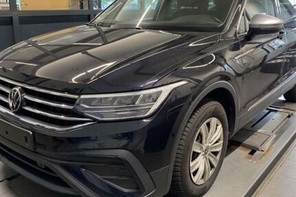 VW Tiguan 76.800 km 27.980 &euro; Weimar 99423