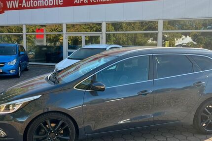Kia ceed Sportswagon 211.566 km 4.999 &euro; Nessetal/OT Goldbach 99869