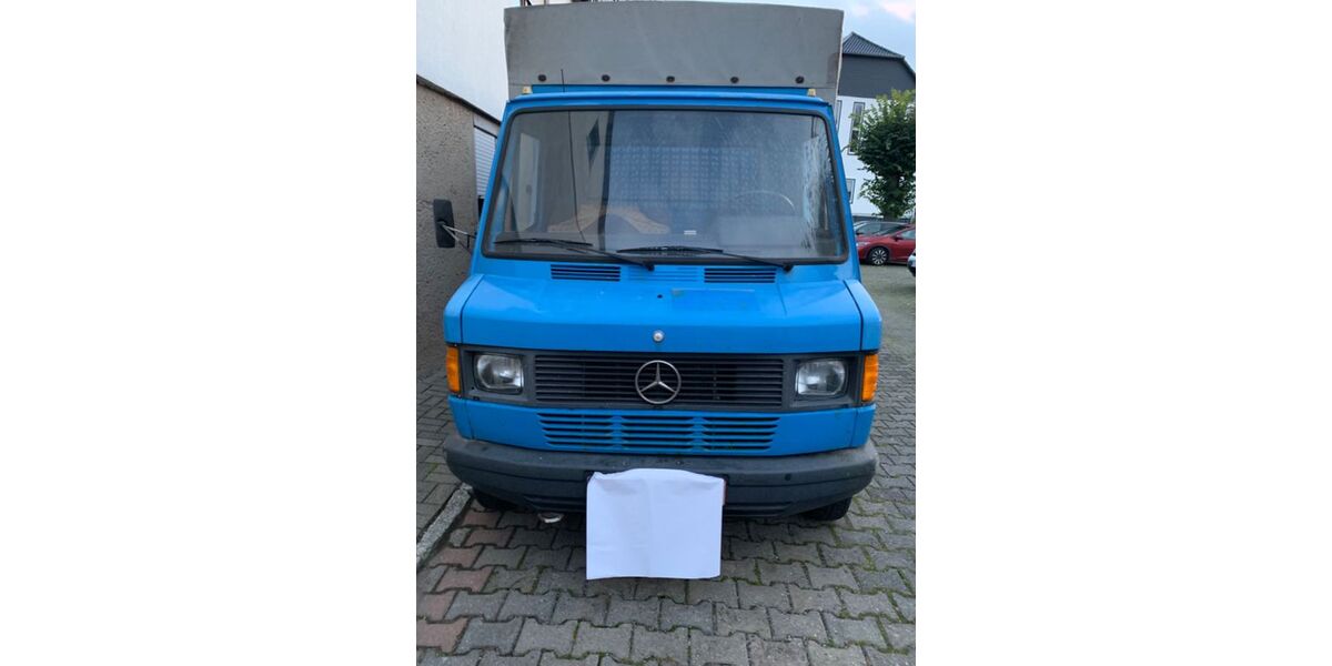 Mercedes-Benz Sprinter 166.000 km 3.999 &euro; Martinroda 98693
