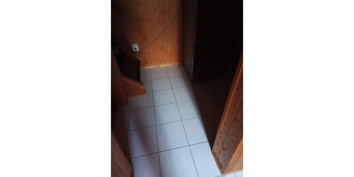 Provisionsfrei* Doppelhaushälfte in ruhiger Randlage mit Garten & Carport - 90.000  VB - Doppelhaushälfte Blankenhain | Angebot:27263639
