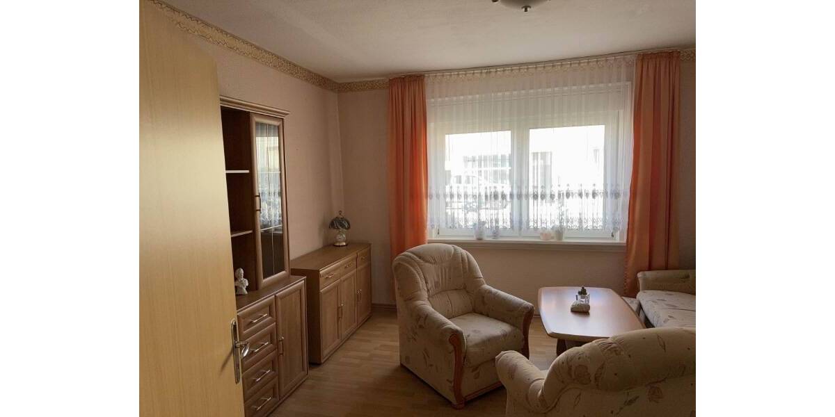 Doppelhaushälfte Gotha Uelleben - 7 Zimmer, 85 m&sup2;, 90.000&euro; | Angebot:25664932