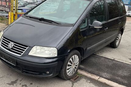 VW Sharan 207.831 km 999 &euro; Erfurt 99085