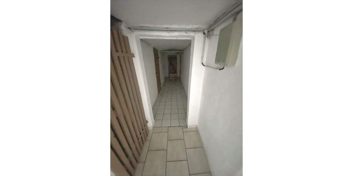 Etagenwohnung Gotha - 3 Zimmer, 64 m&sup2;, 99.999&euro; | Angebot:25772413