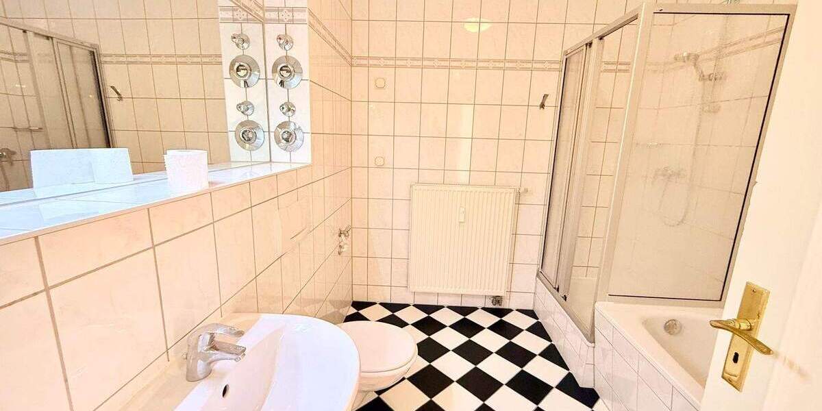 Etagenwohnung Erfurt Johannesvorstadt - 2 Zimmer, 128.000&euro; | Angebot:25896129