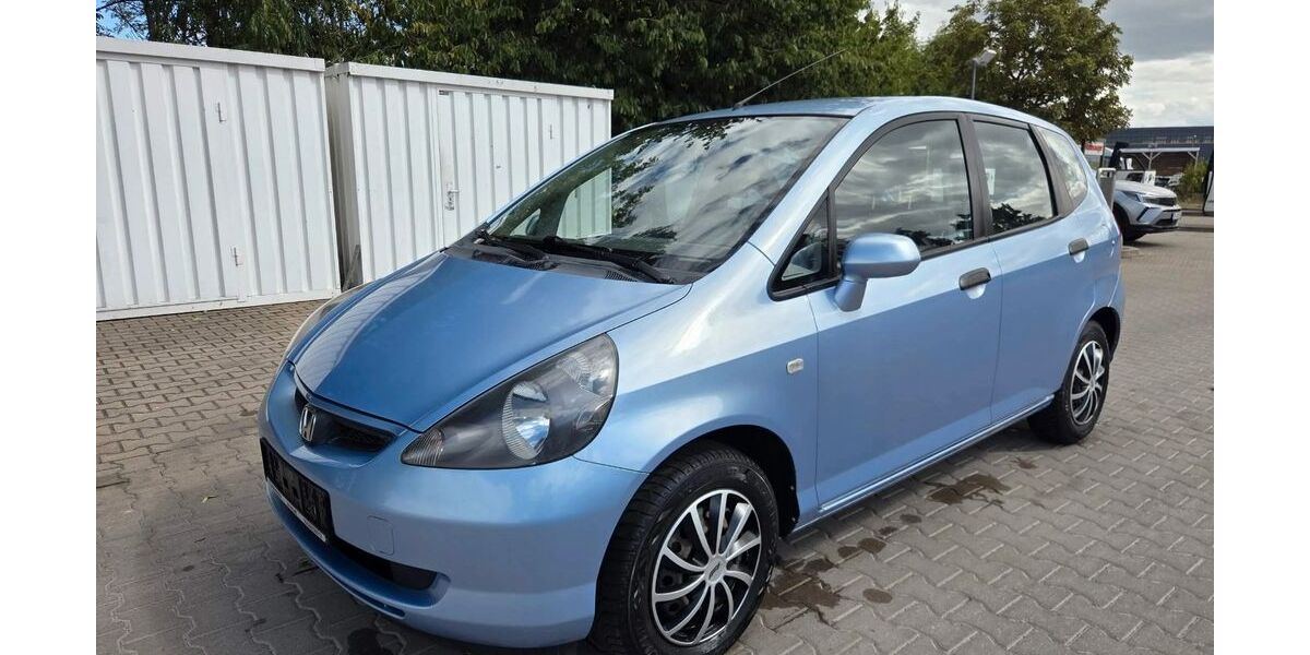Honda Jazz 171.000 km 2.200 &euro; Erfurt 99089