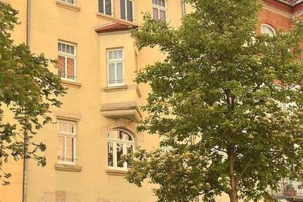 Wohnung Erfurt Krämpfervorstadt - 3 Zimmer, 95 m&sup2;, 810&euro; | Angebot:26643713