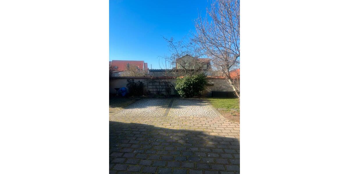 Erdgeschoßwohnung Elxleben - 3 Zimmer, 72 m&sup2;, 900&euro; | Angebot:25325663