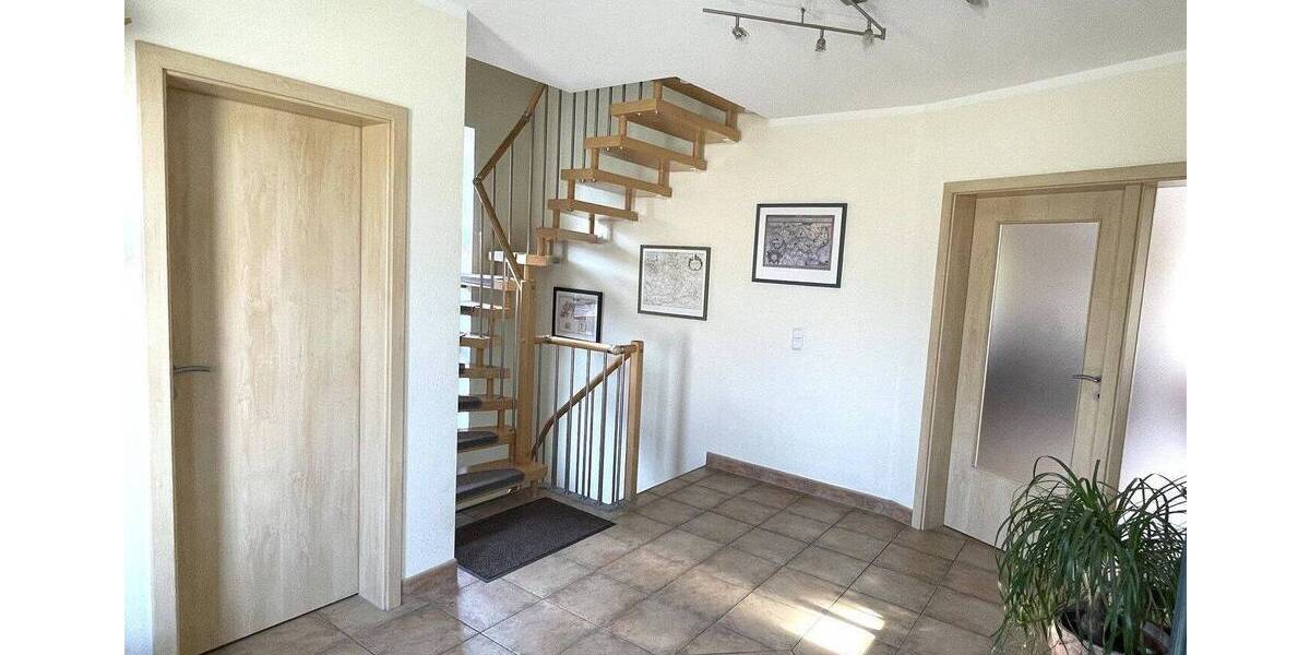 Einfamilienhaus Arnstadt - 5 Zimmer, 130 m&sup2;, 489.000&euro; | Angebot:26875123