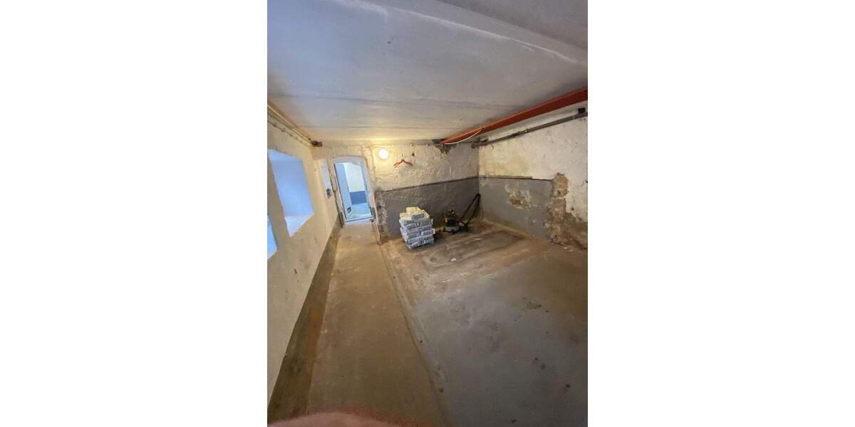 Doppelhaushälfte Ohrdruf - 4 Zimmer, 95 m&sup2;, 115.000&euro; | Angebot:25772408