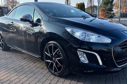 Peugeot 308 67.300 km 11.500 &euro; Erfurt 99085